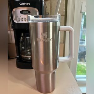 Stanley 40 oz Quencher Champagne Ombré